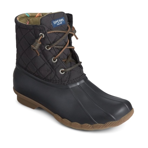Sperry Shoes - Saltwater Quilted Duck boots 8.5